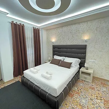 Boutique Galeon Hotel *
